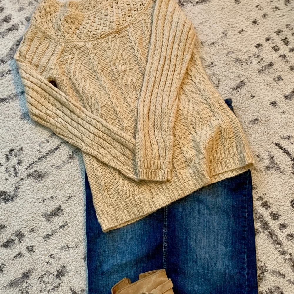 Ann Taylor LOFT Tan Cable Knit Sweater